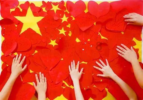 到社区里进行“分子漫游”，社区空间藏有鲜活的艺术实践
